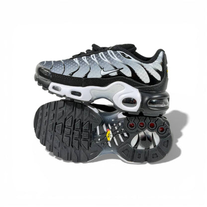 Nike Air Cushioned Kids Sneakers – Comfort, Support & Play-Ready 👟🧒
