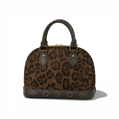 👜 Louis Vuitton Leopard Alma Handbag – Monogram Trim ✨
