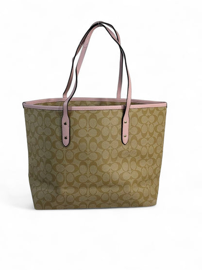 🌸 Coach Signature Canvas Tote — Pink Edge Edition 🌸