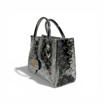 👜 Louis Vuitton Silver Mirror Monogram Tote Bag