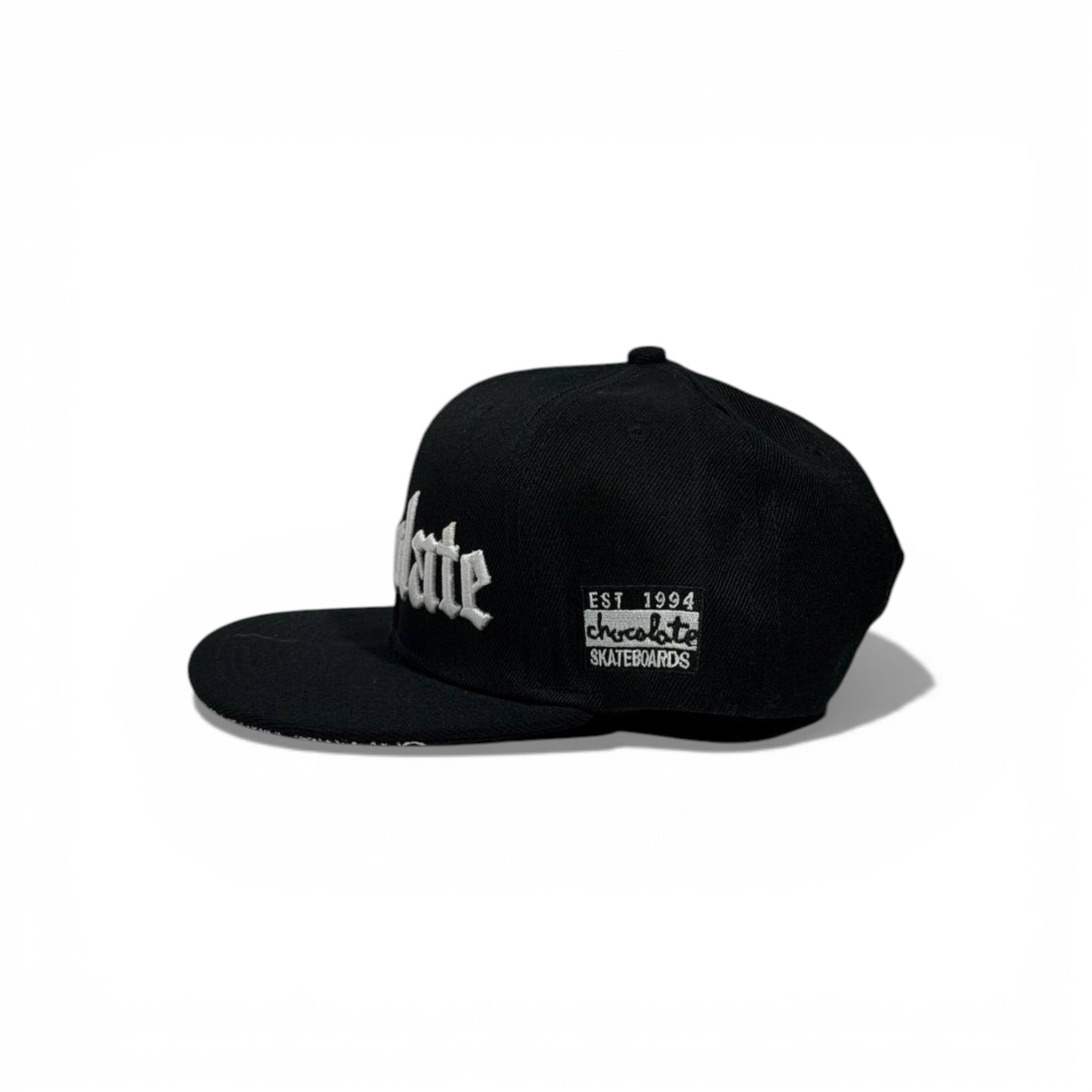 🧢 Black “Viralate” Gothic Embroidered Snapback Cap – Flat Brim Streetwear