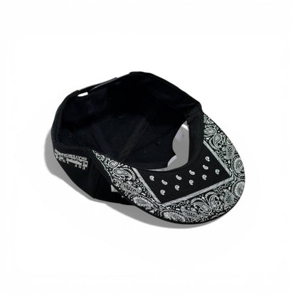 🧢 Black “Viralate” Gothic Embroidered Snapback Cap – Flat Brim Streetwear