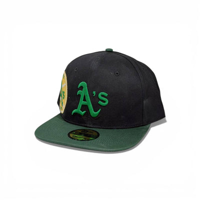 🧢 Oakland A’s Embroidered Snapback Cap – Black Crown & Green Flat Brim