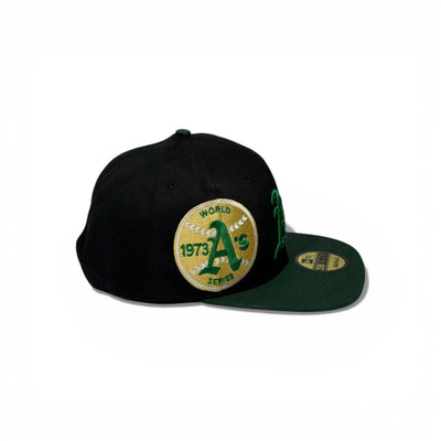 🧢 Oakland A’s Embroidered Snapback Cap – Black Crown & Green Flat Brim