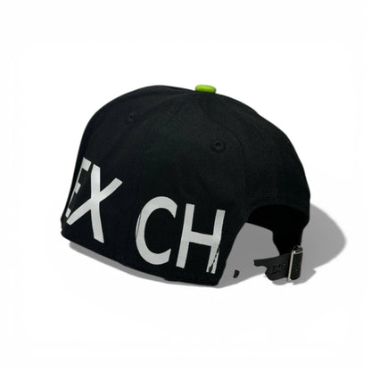 🧢 Armani Exchange Logo Baseball Cap – Black & White Bold Street Style ⚫⚪
