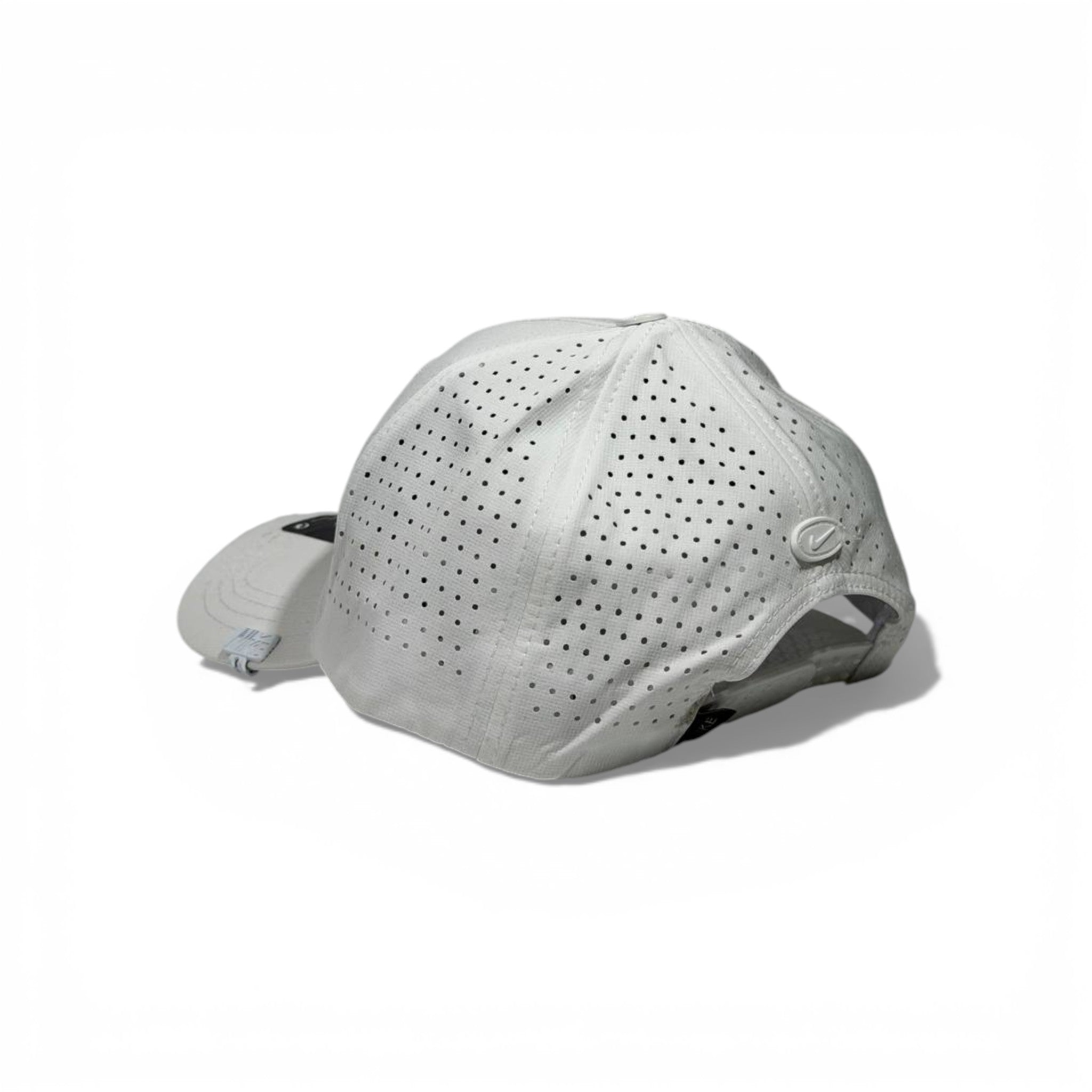 🧢 Nike Performance White Baseball Cap – Embroidered Swoosh Sports Hat ⚡🤍