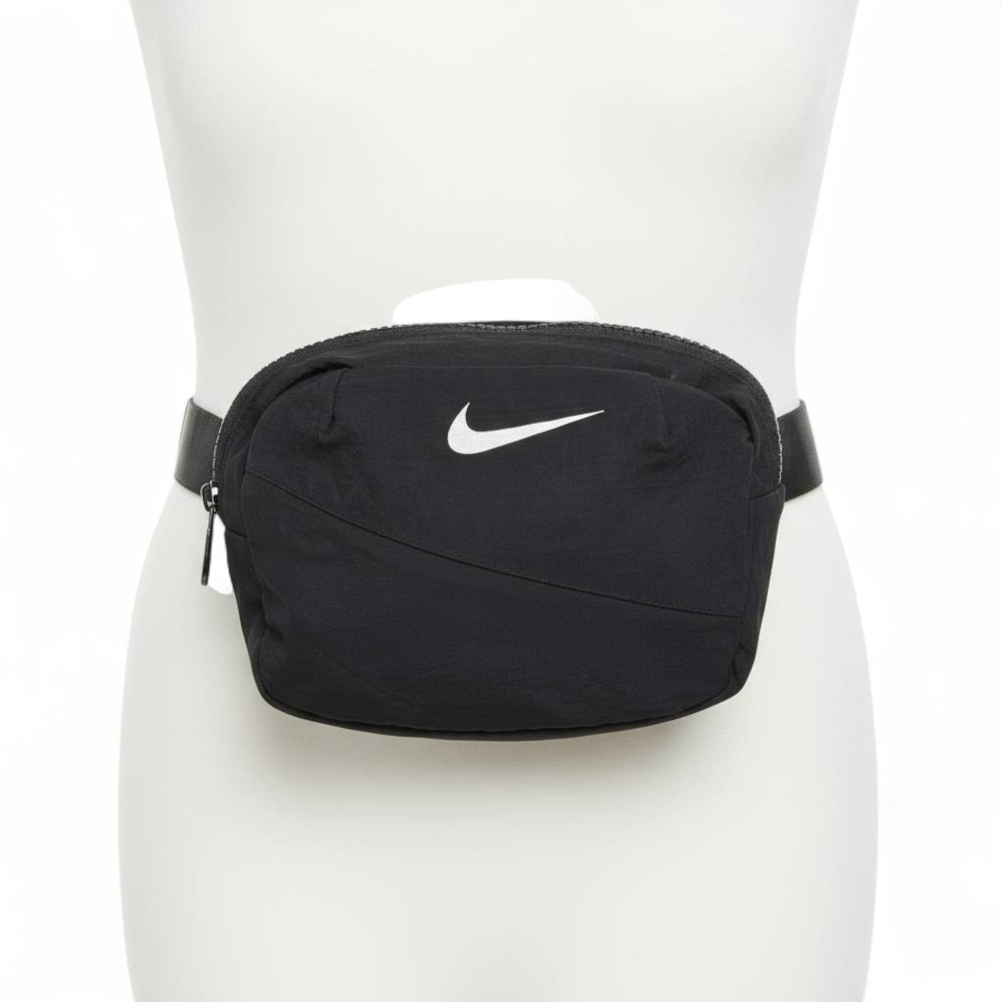🖤 Nike Compact Black Pouch 🖤