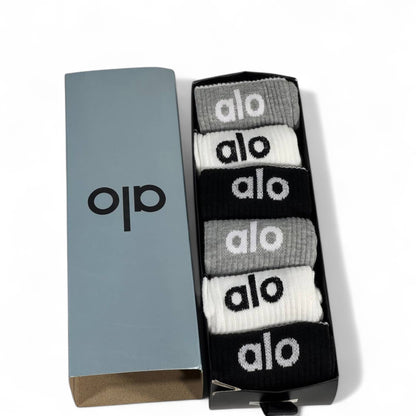 🧦 Alo Essential Socks Gift Set – 6 Pairs of Everyday Comfort
