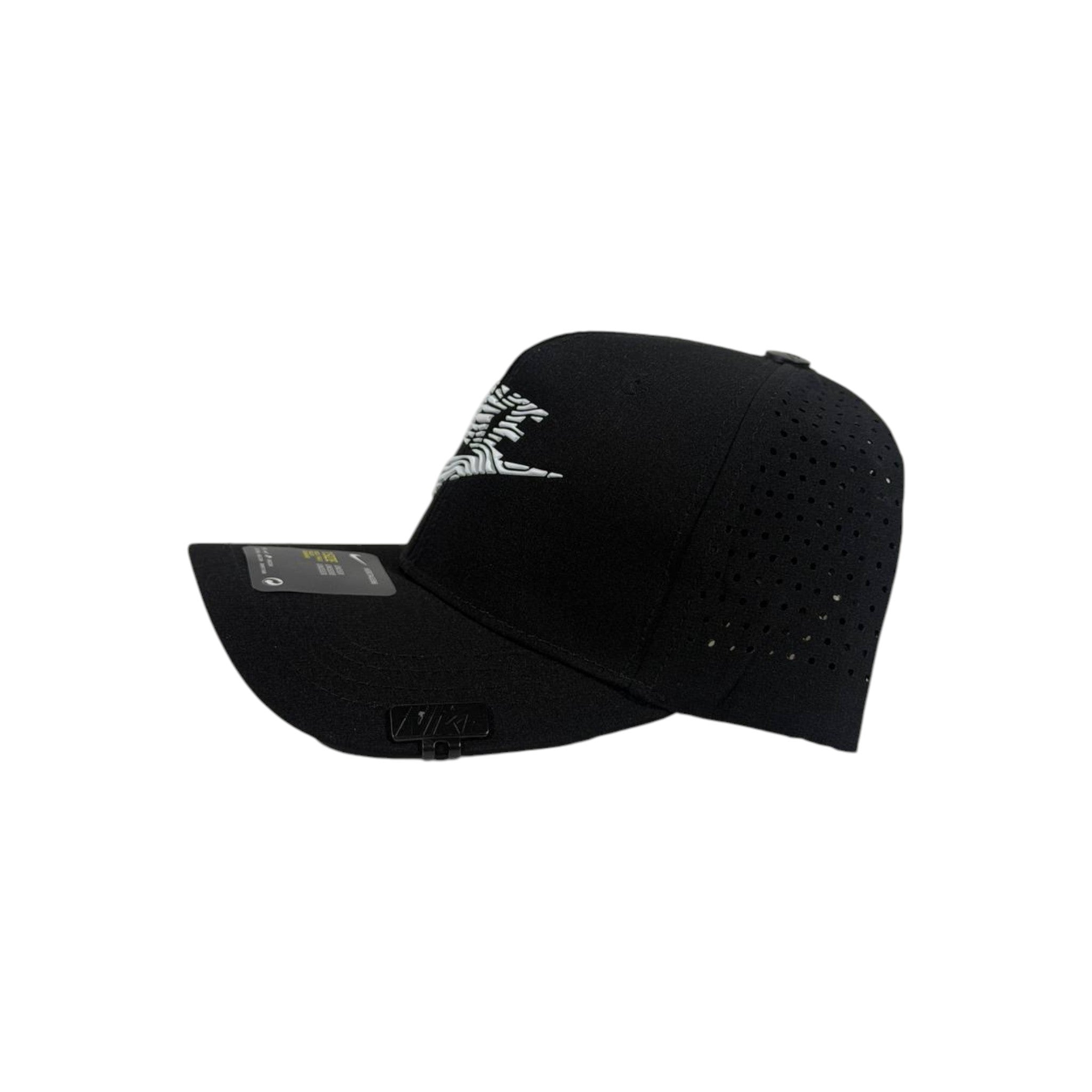 Nike Black Performance Cap with Reflective Logo 🖤⚡