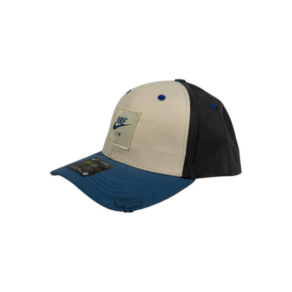 Nike Air Tri-Color Snapback Cap – Cream, Blue & Black 🧢💙