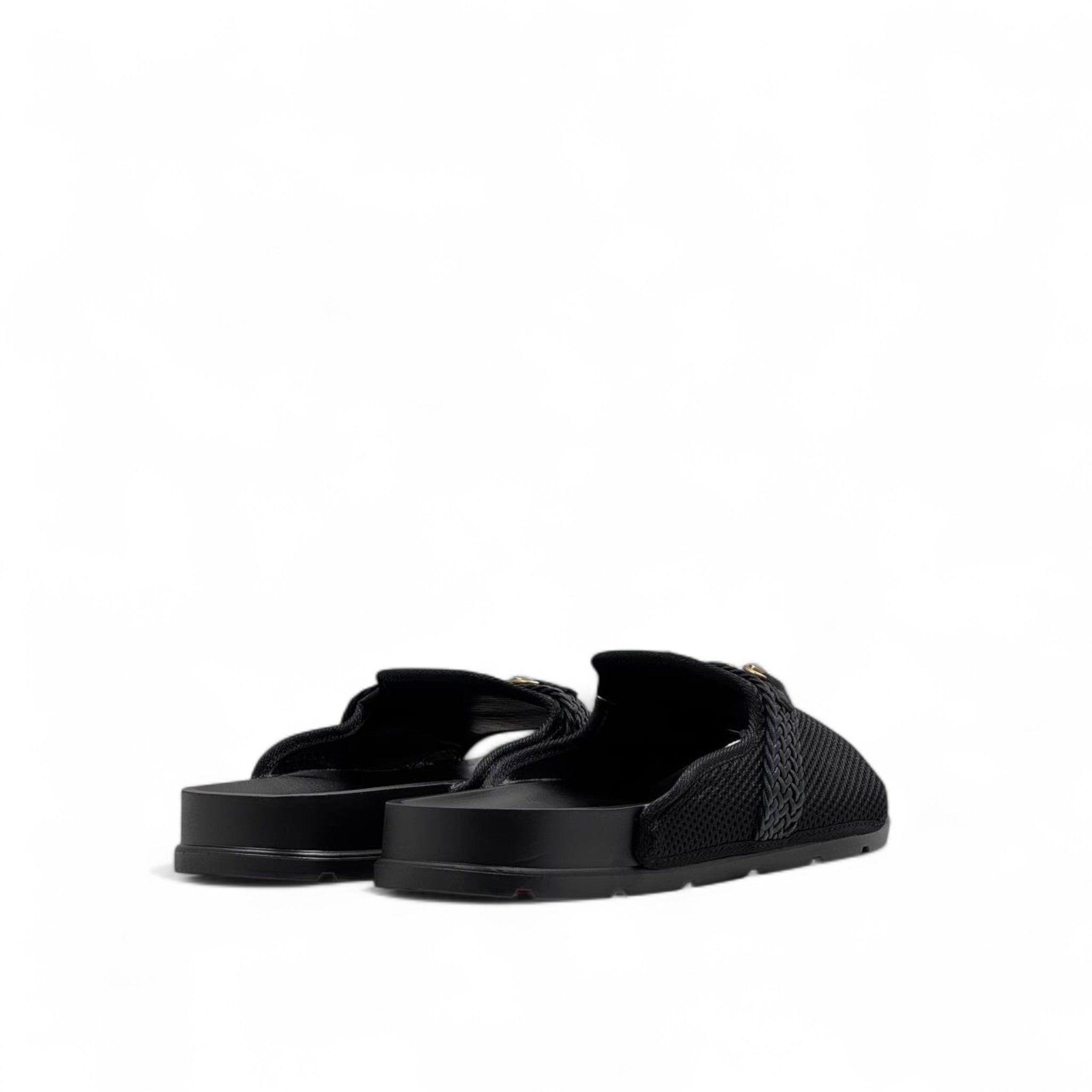 GUCCI Black Mesh Slides with Braided Strap & Gold Chain ✨ by
