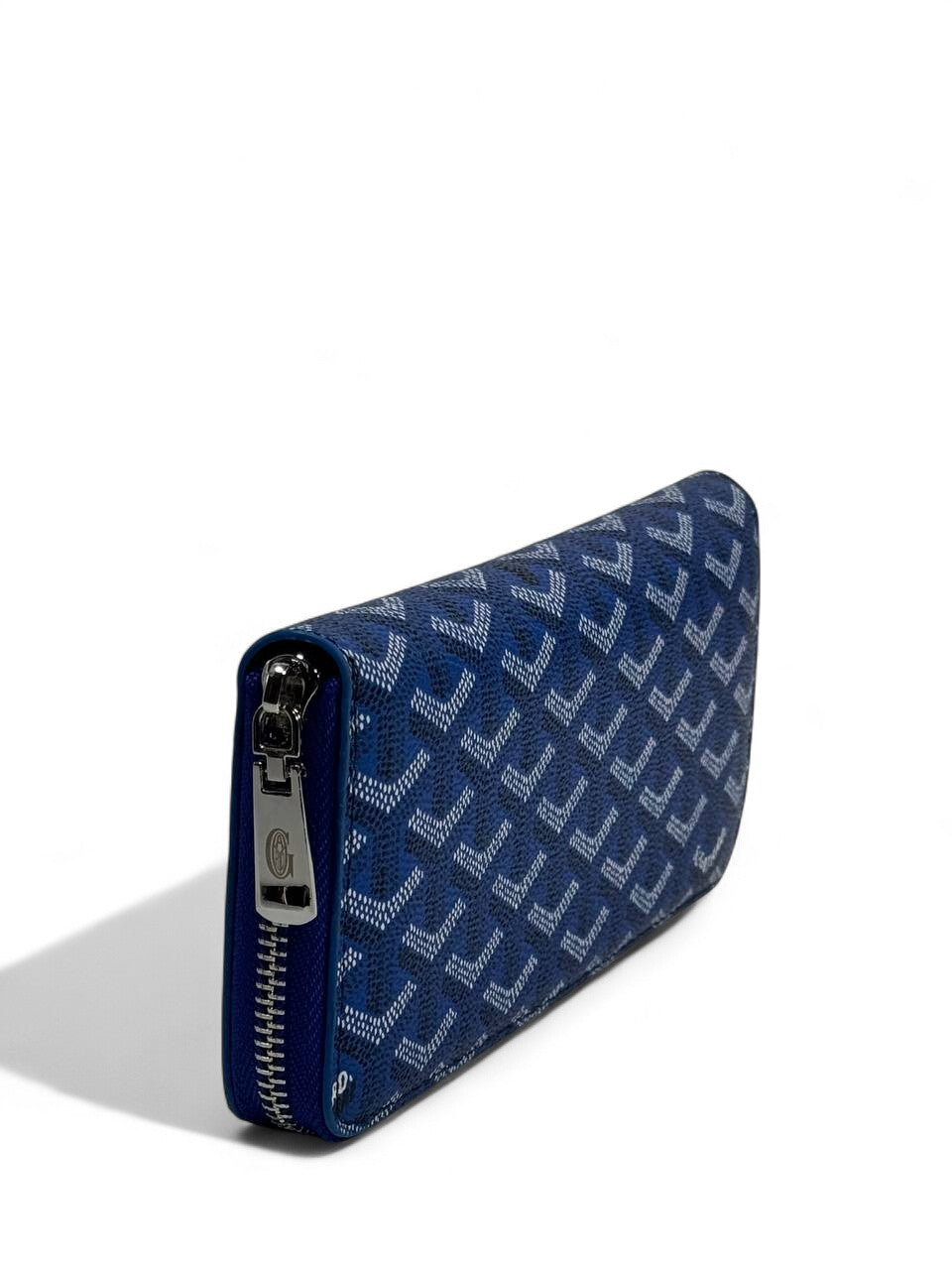 Goyard-Inspired Royal Blue Clutch – Bold, Elegant & Unforgettable 💙✨