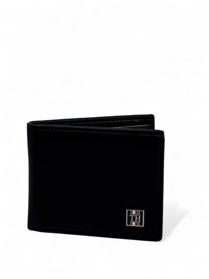 Tommy Hilfiger-Inspired TH Logo Black Wallet – Subtle Power, Timeless Design 🖤✨