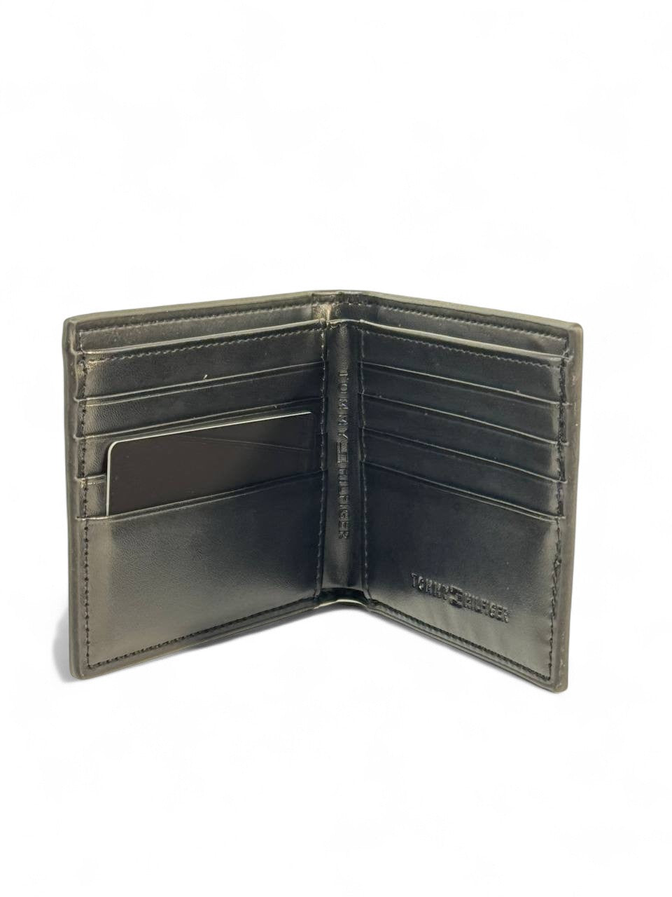 Tommy Hilfiger-Inspired TH Logo Black Wallet – Subtle Power, Timeless Design 🖤✨