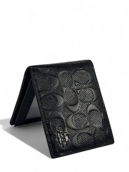 Coach-Inspired Black Embossed Wallet – Classic New York Elegance in Your Pocket 🖤✨