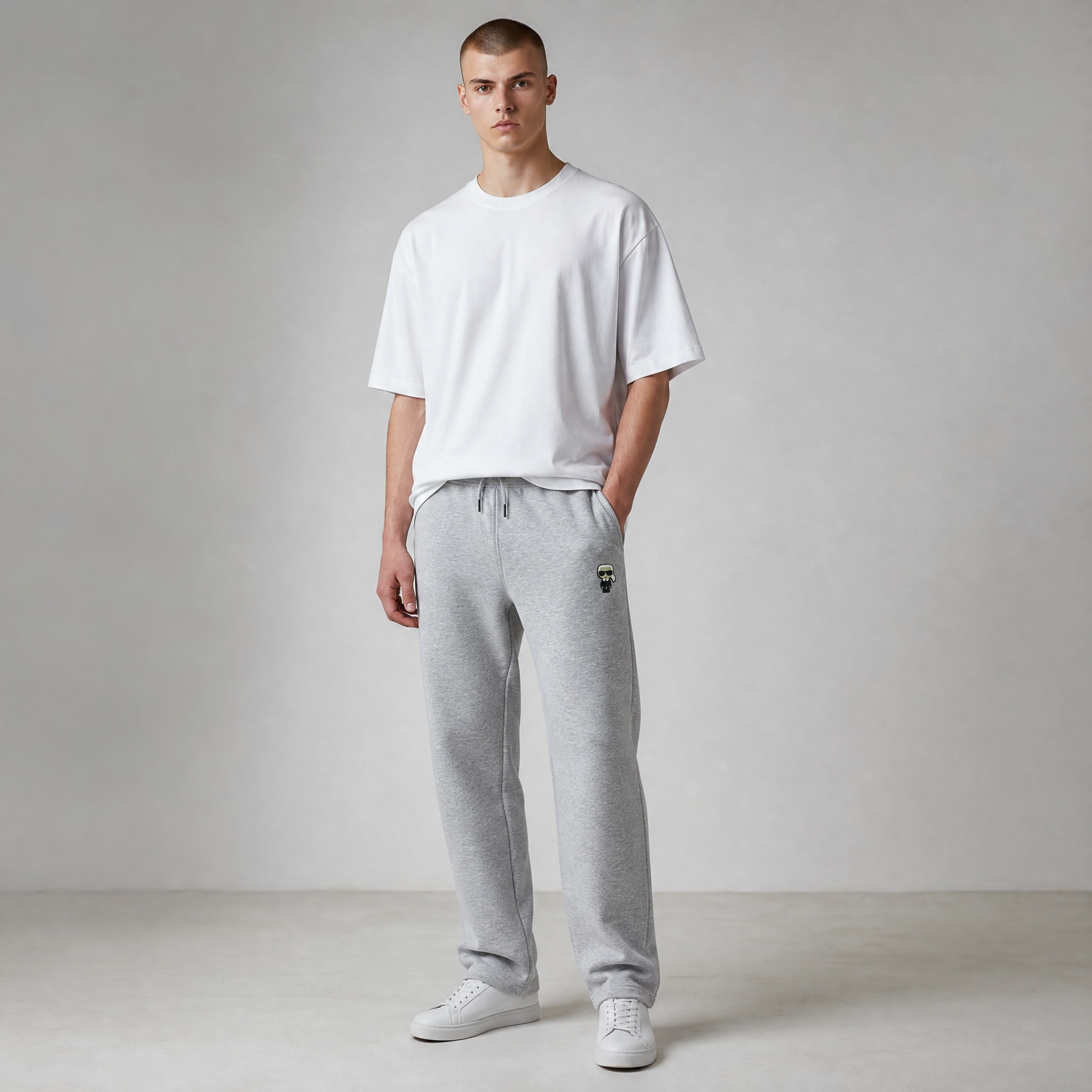 🩶 Karl Lagerfeld Ikonik Skull Sweatpants – Grey Melange Edition 🩶