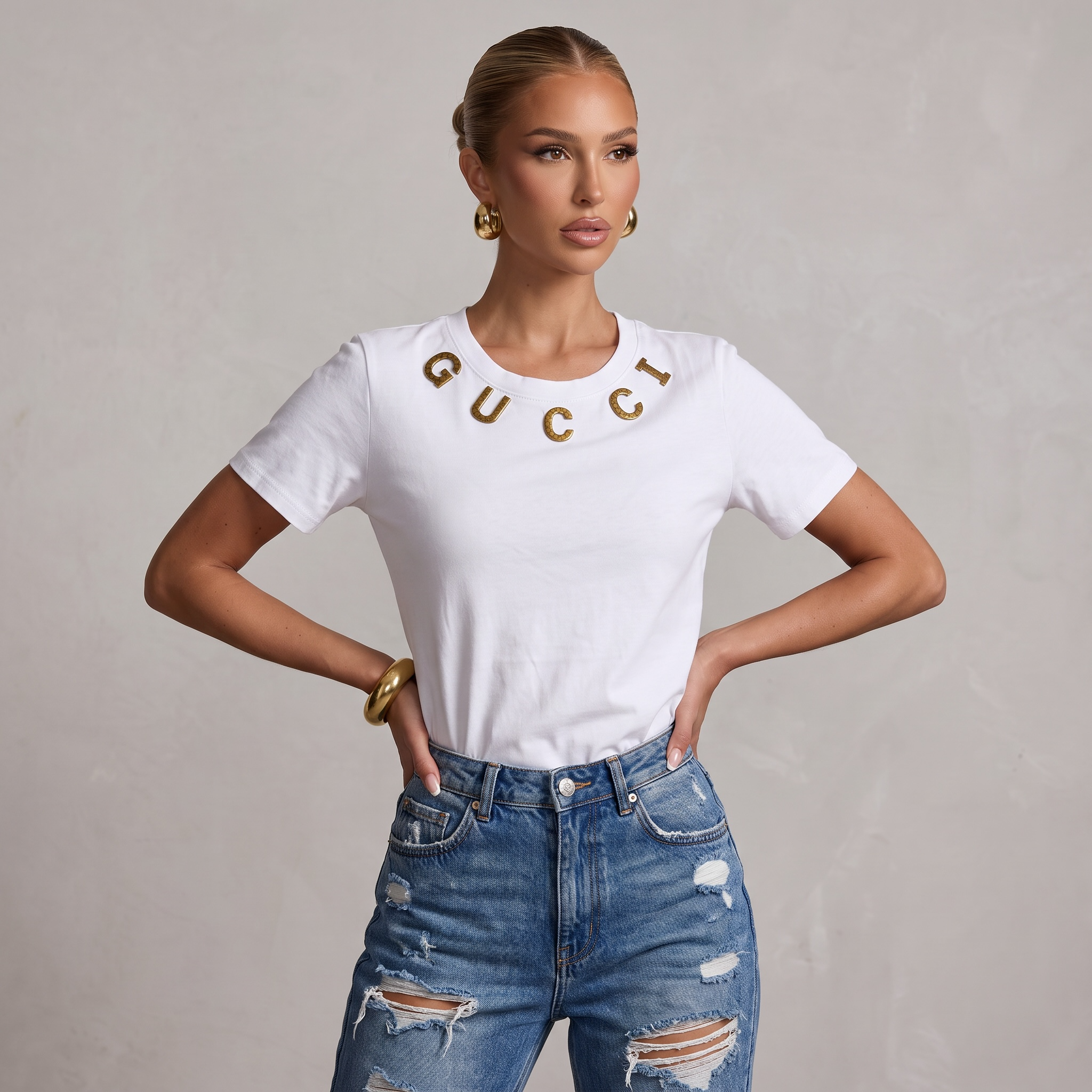 Gucci Embellished Logo T-Shirt – White one size