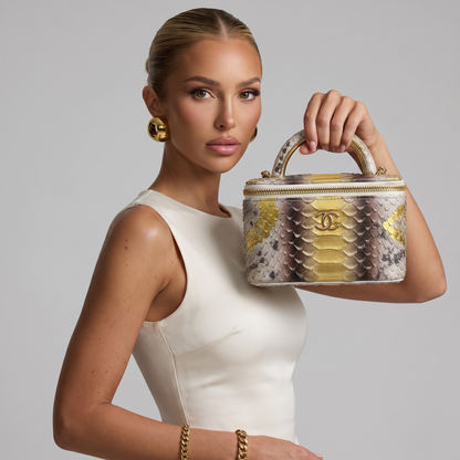 Chanel Multitone Exotic Python Vanity Case – Gold & Natural Scale ✨🐍