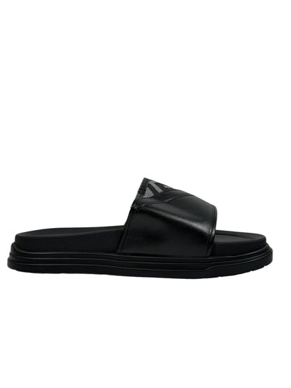 FENDI Luxury Slides – Black FF Edition 🖤✨