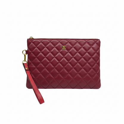 Chanel Quilted Wristlet Clutch – Burgundy Elegance ❤️👜
