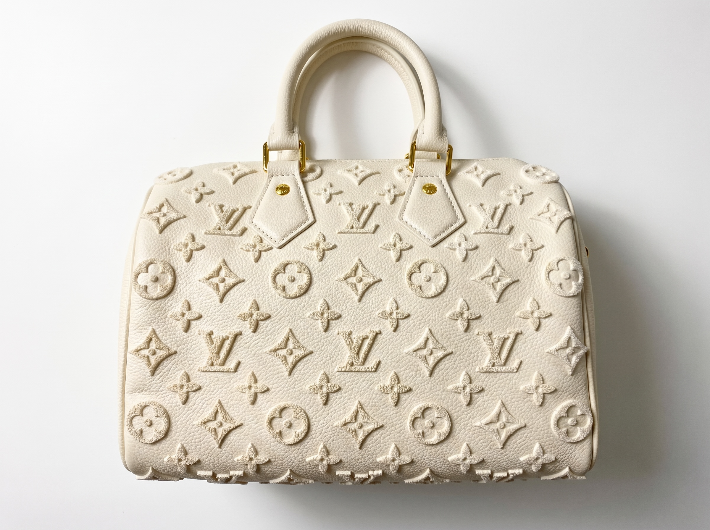 🤍 Louis Vuitton Monogram Empreinte Speedy Handbag – Cream