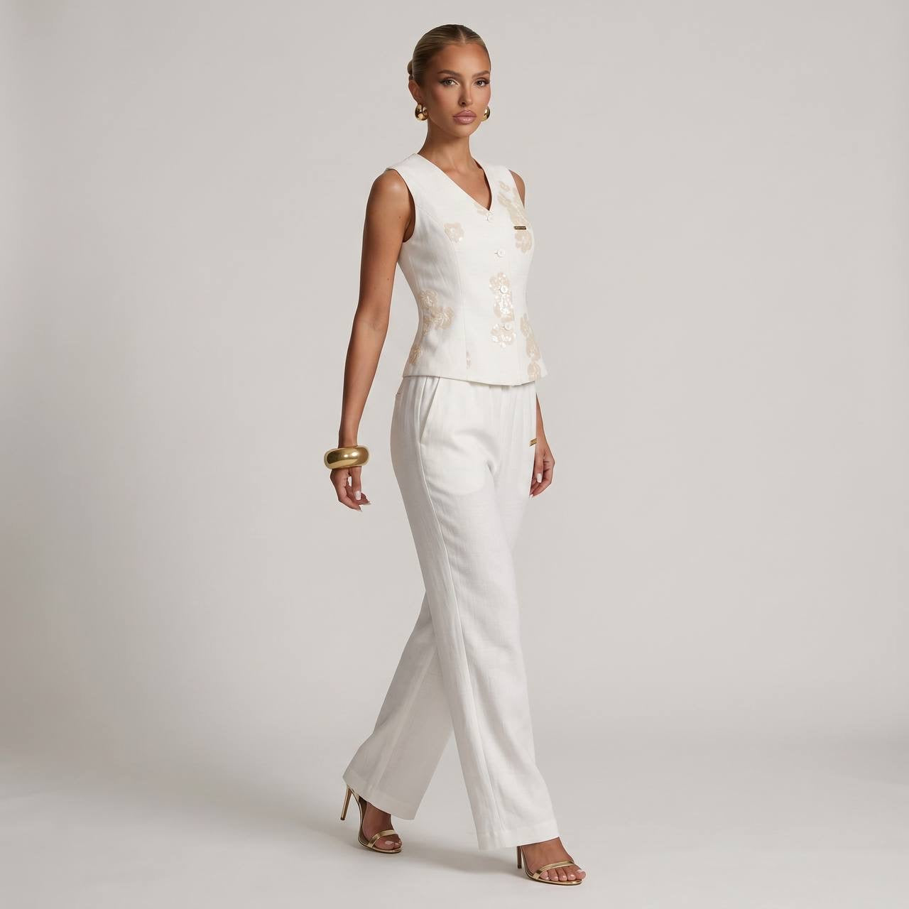 Loro Piana Embroidered Linen Co-Ord Set – Ivory White 🤍✨