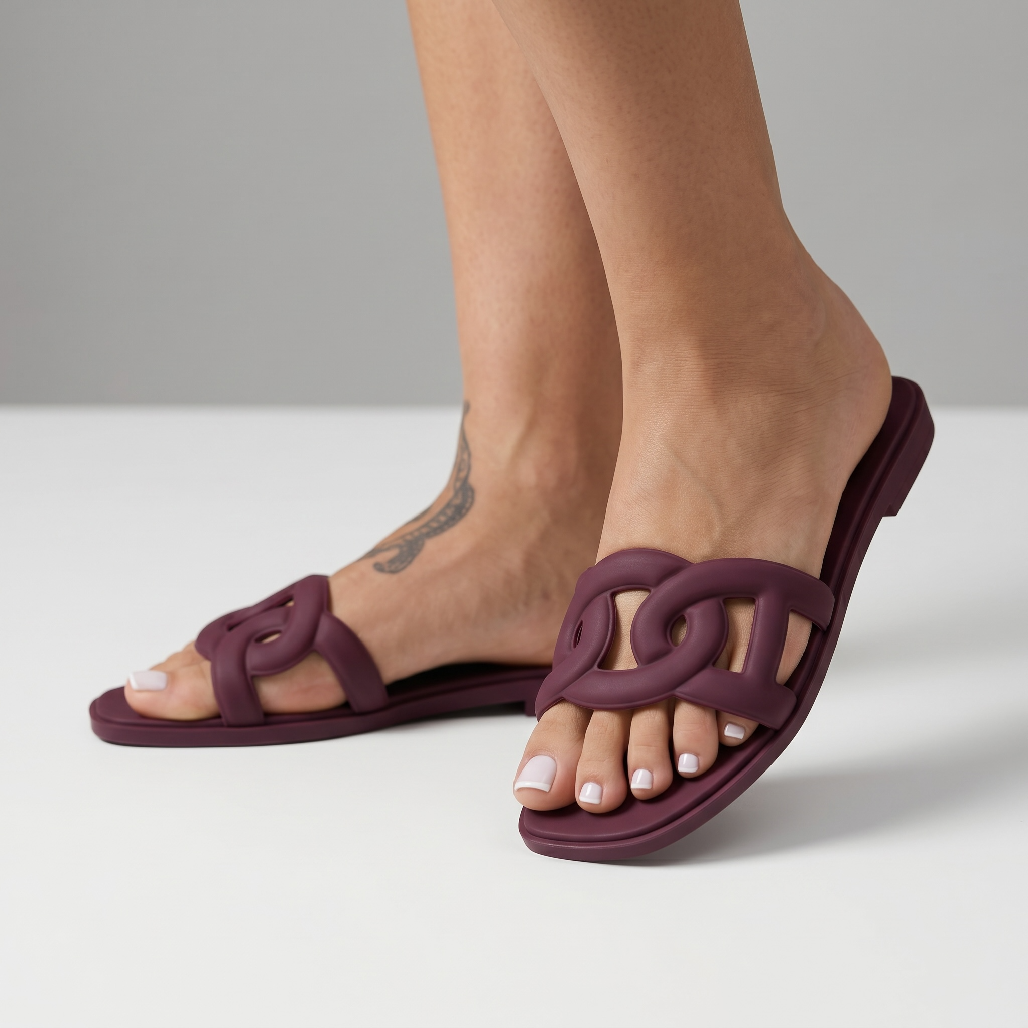 Hermès Chypre Rubber Sandals – Burgundy Plum 🍷✨