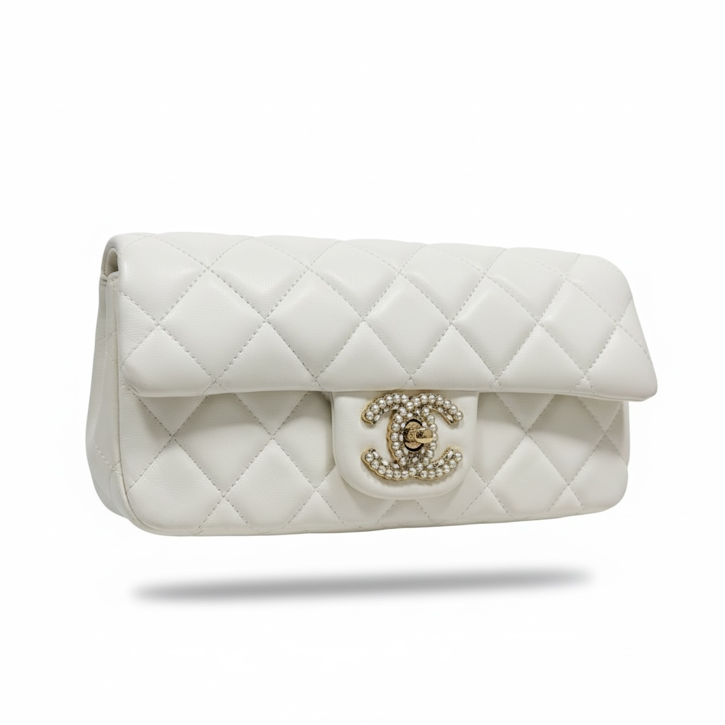 🤍 Chanel White Quilted Pearl CC Flap Bag – Classic Chain Shoulder Bag