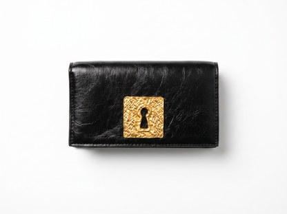 🖤 SCHIAPARELLI Hammered Keyhole Chain Bag ✨