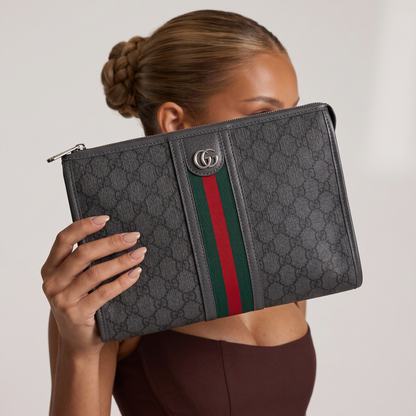 Gucci Grey GG Supreme Web Stripe Clutch 🩶💚❤️✨💼🔥