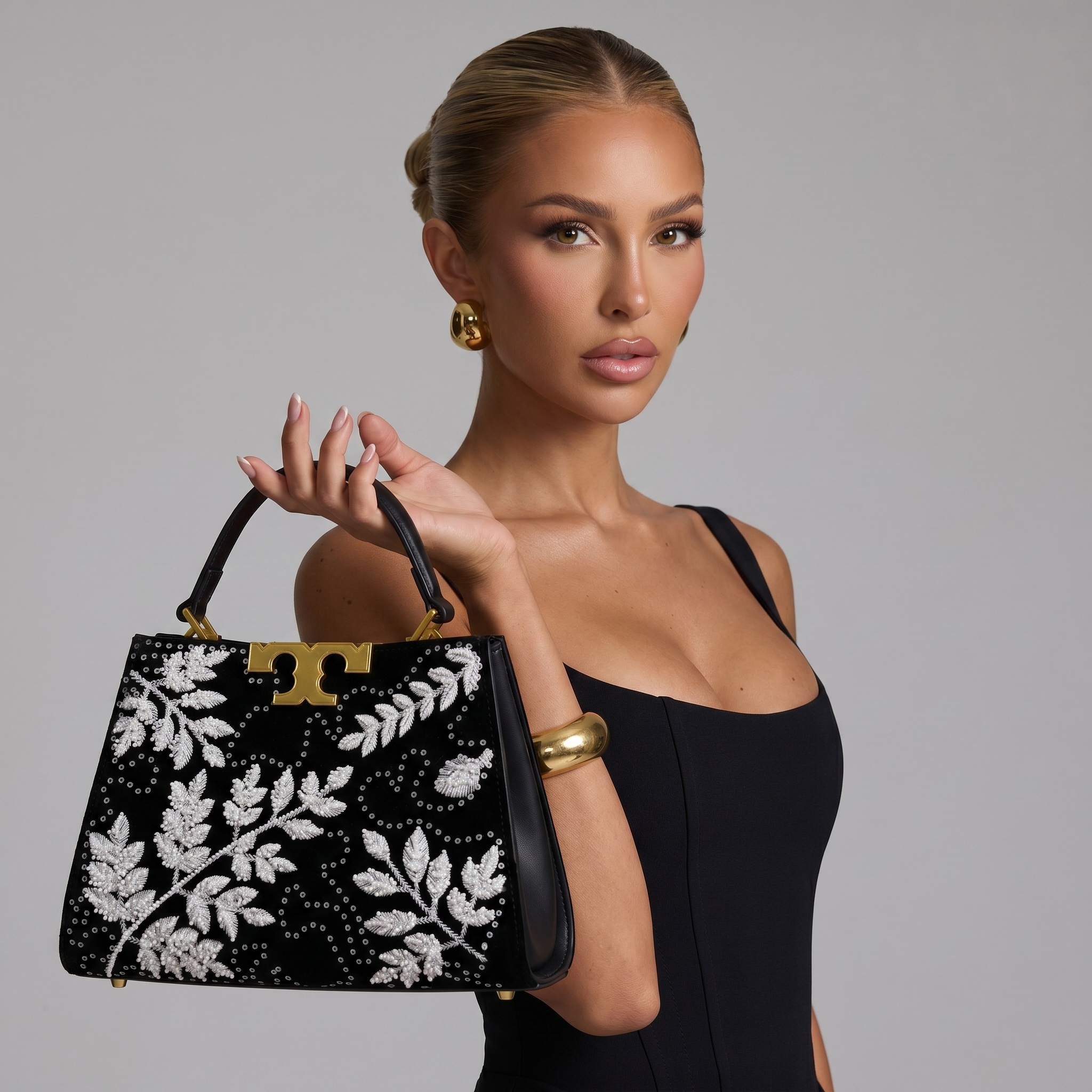 🖤✨ Tory Burch Embroidered Evening Tote Bag ✨🖤