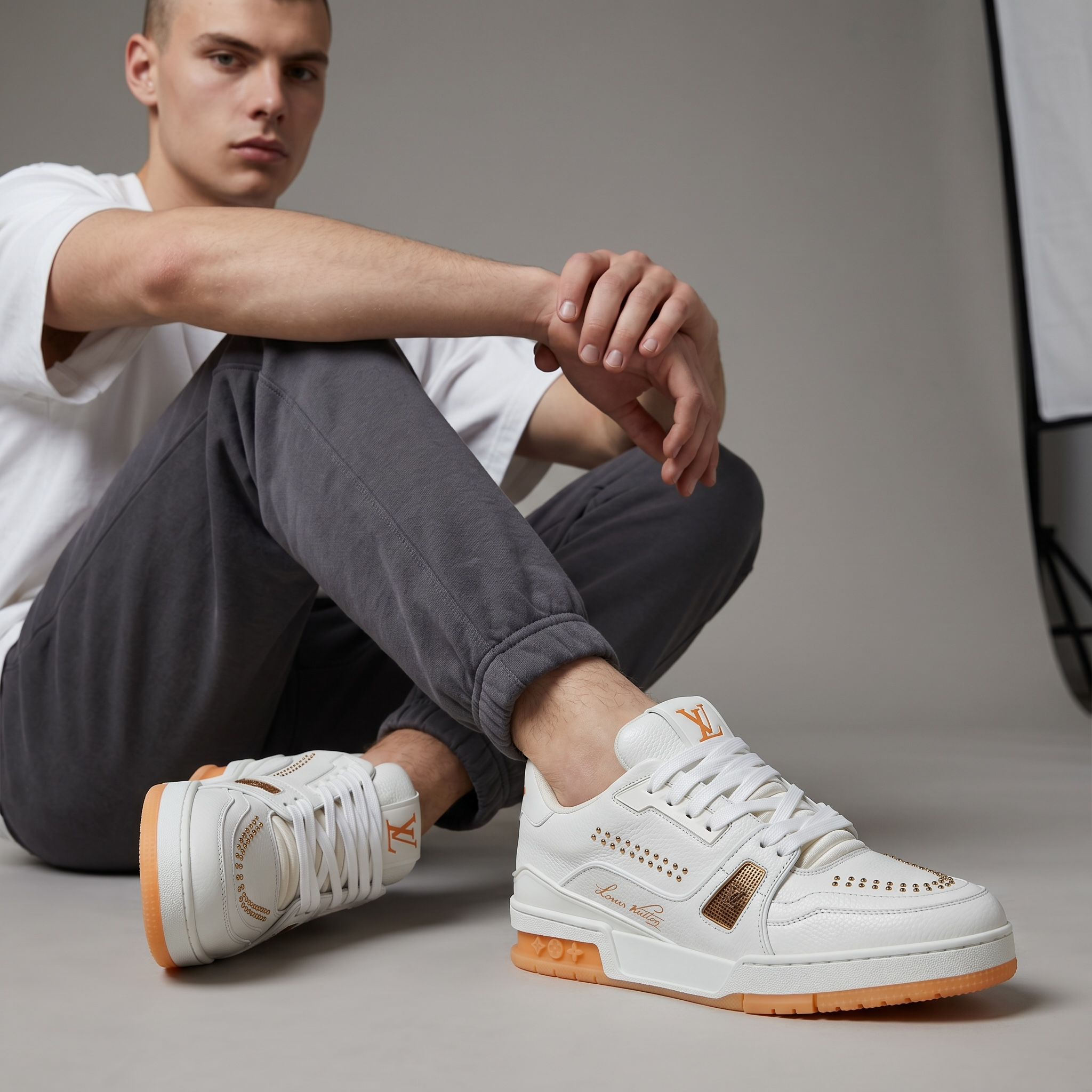 🤍🧡 Louis Vuitton Premium Court Sneakers 👟✨