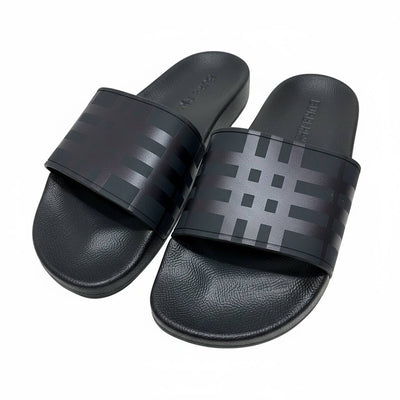 Burberry Check Slides – Black Edition 🖤✨