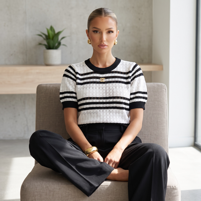 🖤 Chanel Black & White Striped Knit Top ( one size )