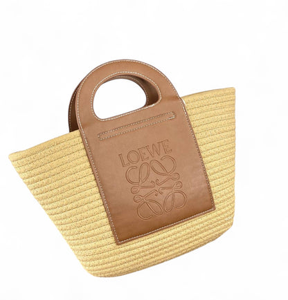 Loewe Shell Basket Tote – Sculpted Elegance Meets Artisanal Craft (25x35)