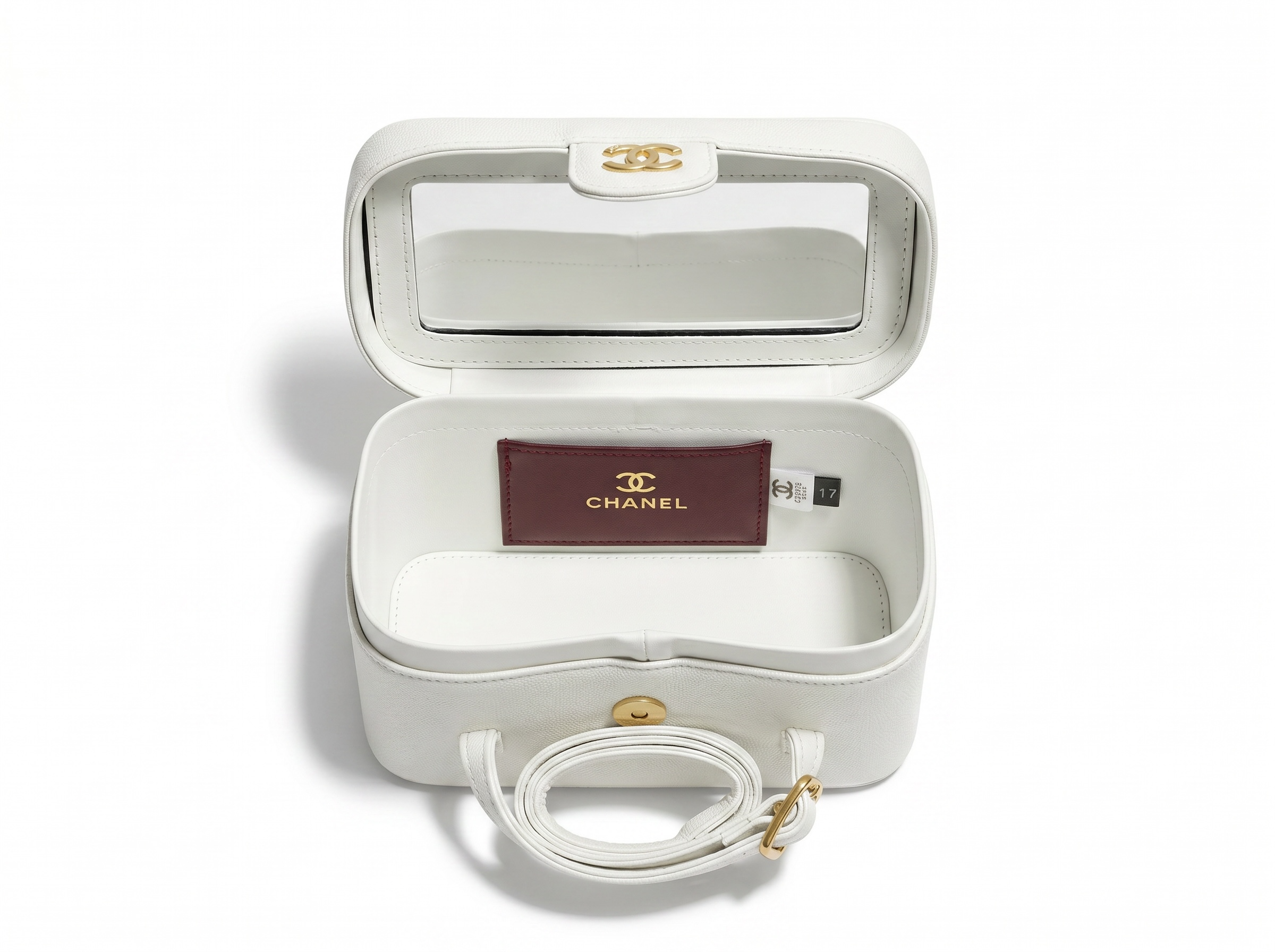 🤍 Chanel White Vintage Vanity Shoulder Bag 🤍