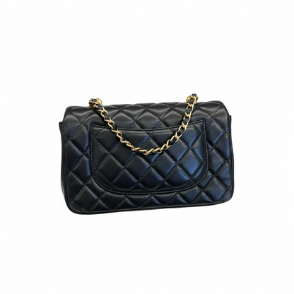 🖤✨ Chanel Quilted Pearl Chain Flap Bag ✨🖤