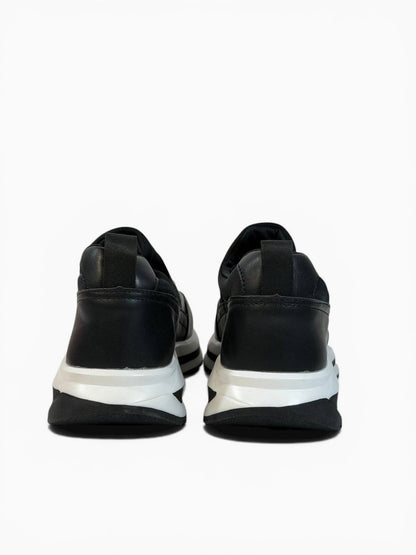 Louis Vuitton Black Monogram Slip-On Sneakers 🖤✨ Luxury Comfort Fit
