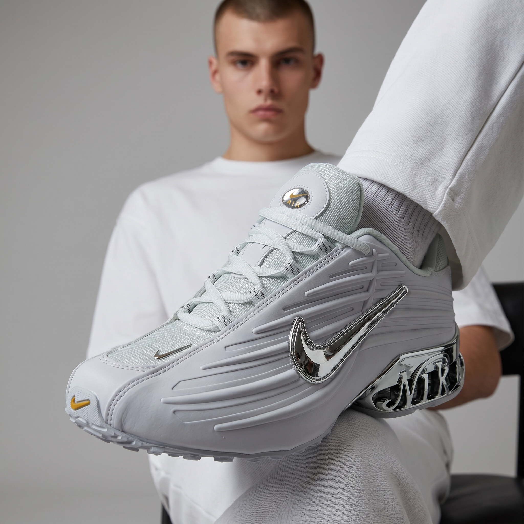 ⚡ Nike Shox Silver Chrome Edition 👟 | Luxury Meets Performance
