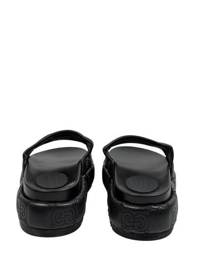 GUCCI GG Embossed Slide Sandals – Black Edition 🖤✨