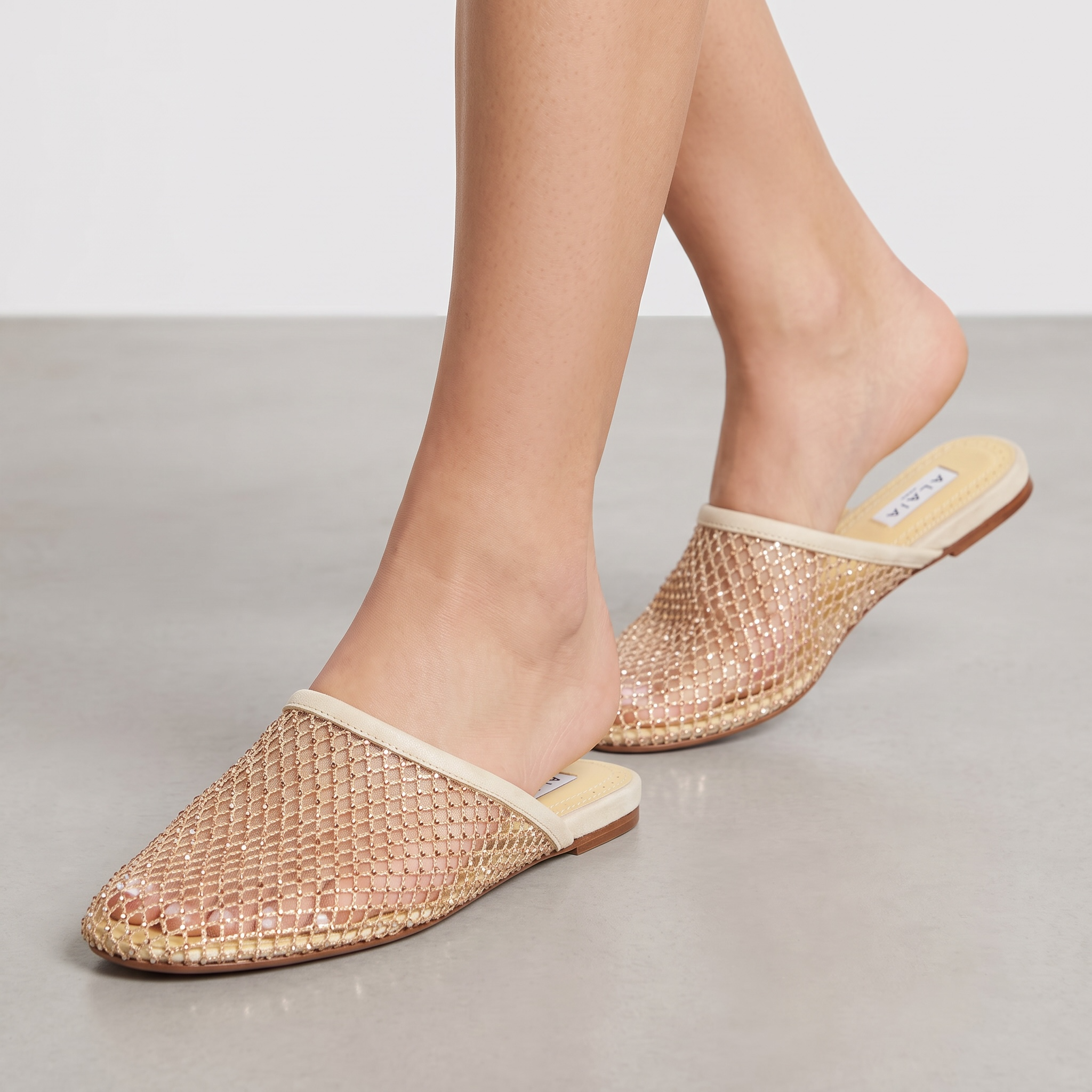 ✨ Alaïa Mesh Mule Flats – Beige Gold