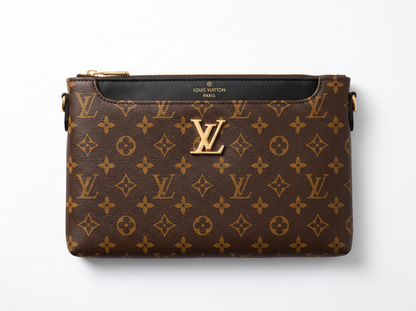 👜✨ Louis Vuitton Pochette Métis Clutch – Monogram Canvas 🤎