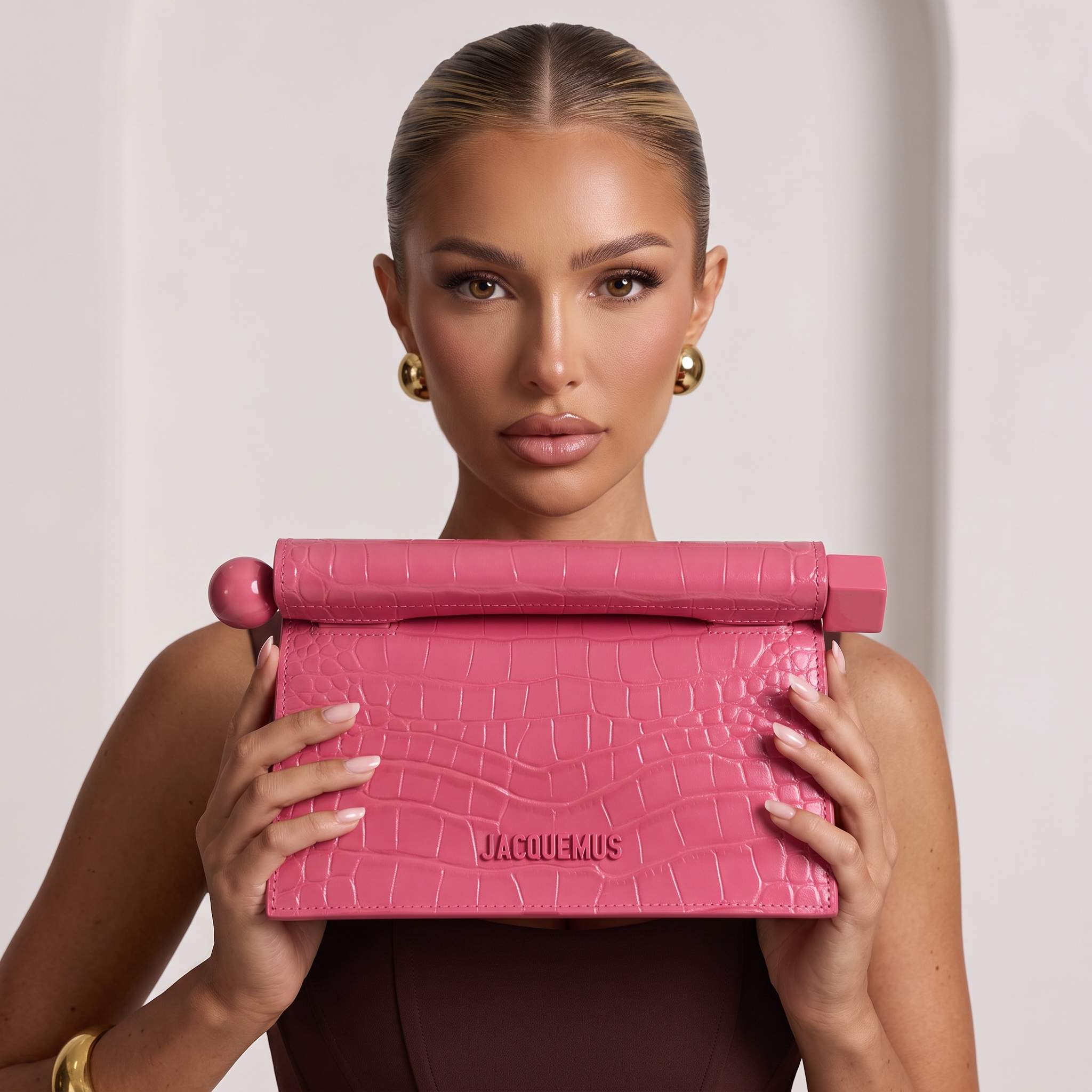 💗 Jacquemus Pink Croc-Embossed Leather Clutch