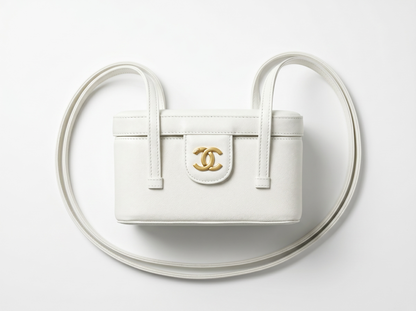 🤍 Chanel White Vintage Vanity Shoulder Bag 🤍