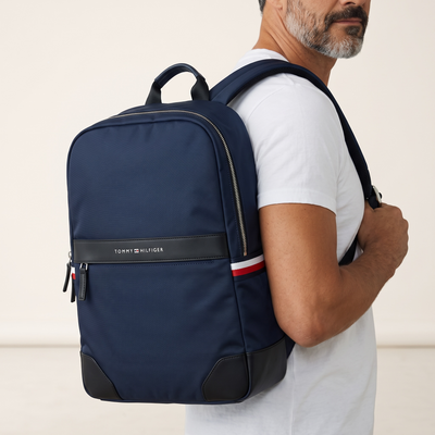 Tommy Hilfiger Navy Backpack 🎒 – Sleek Flag-Side Design for Everyday Style