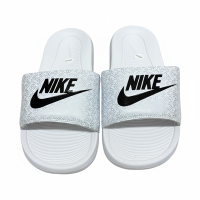 Nike White Logo Print Slides 🤍🖤 | Clean Sport Summer Essential 👟🔥