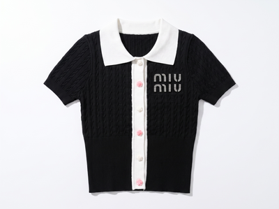 🖤 Miu Miu Cable Knit Contrast Collar Polo Top (one size)