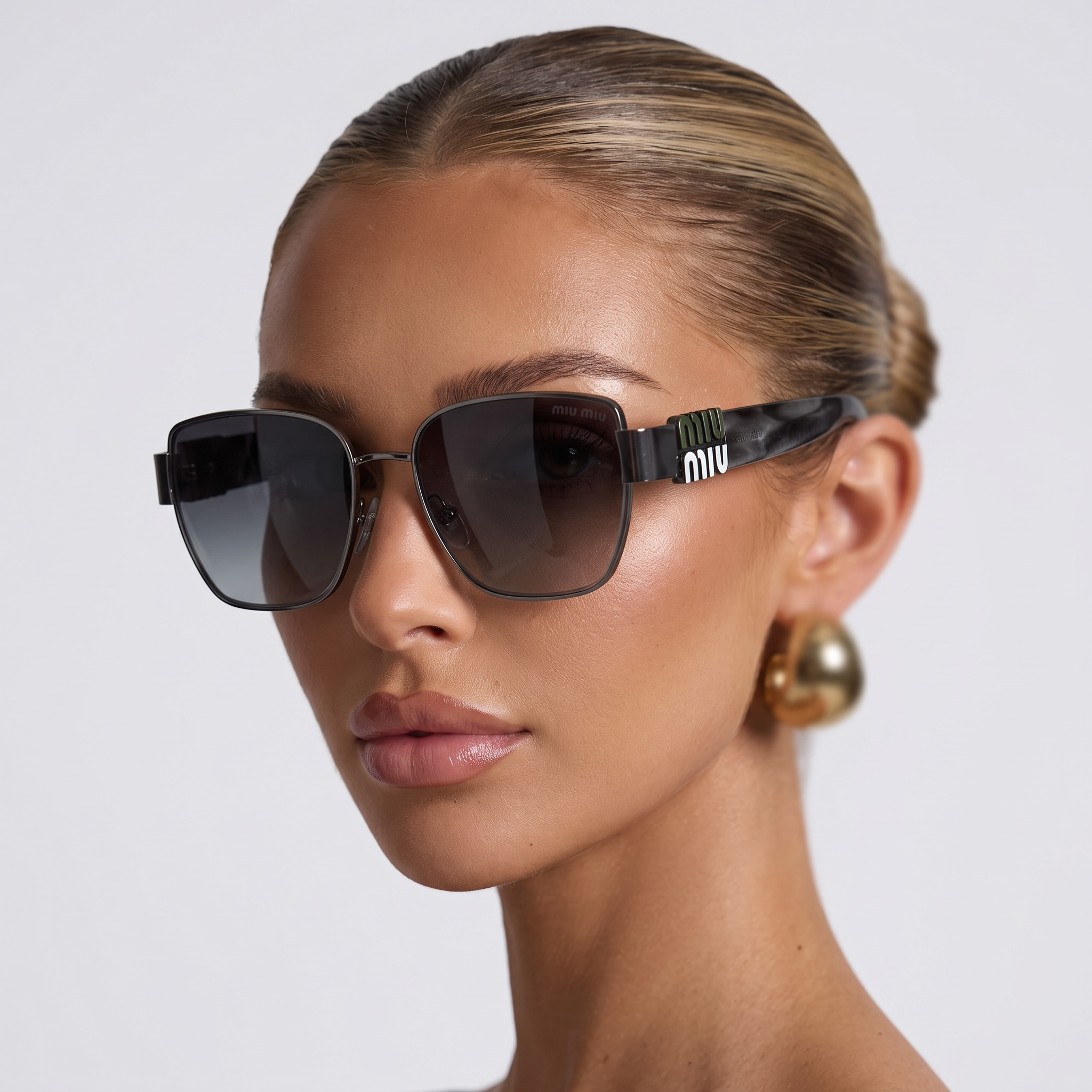 🖤 MIU MIU Square Sunglasses – Black Frame & Gradient Dark Lenses | Bold Logo Temples 🖤