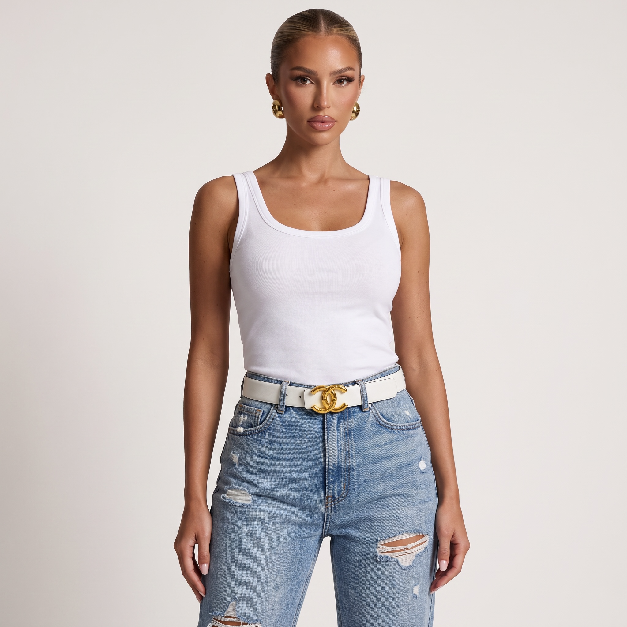 Chanel CC Logo Leather Belt – White with Gold Engraved Buckle 🤍✨