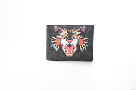 Gucci Tiger print GG Supreme wallet